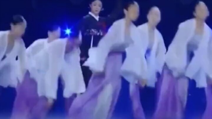 So beautiful! Few people have seen this dance of Teacher Jin Xing#Jin Xing#Dance