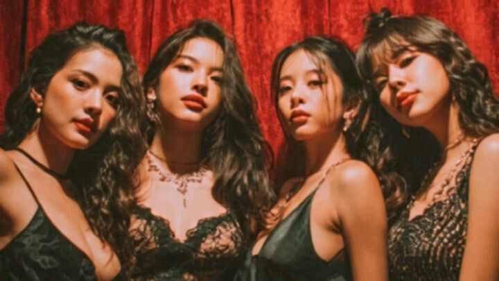 Pumili lang nang isa