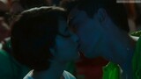 Adegan ciuman mesra Leo Wu dan Zhang Zifeng