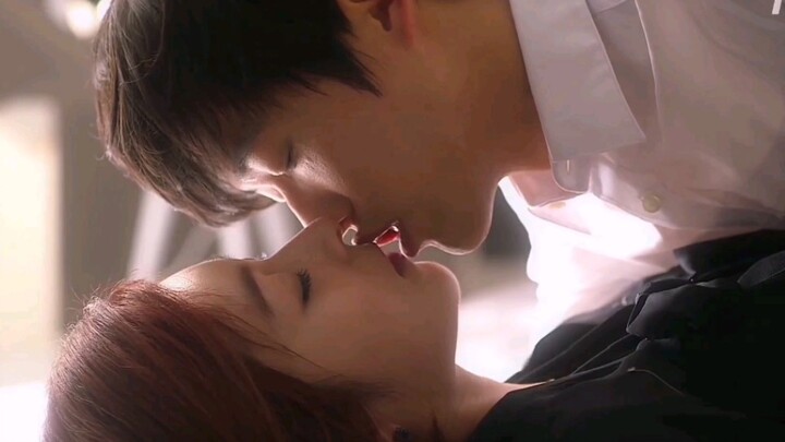 Sweet Kissing and Intimate Cuts from Korean TV Series 1