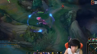 Aurelion Sol 22 mạng trong tay Dragon B xử lý kèo khó Leblanc mid - Dragon B Str