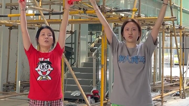 วันนี้ได้ก่อตั้งกลุ่มร้องเพลงและเต้นแล้ว ทุกคนช่วยคิดชื่อกลุ่มหน่อยได้ไหม?