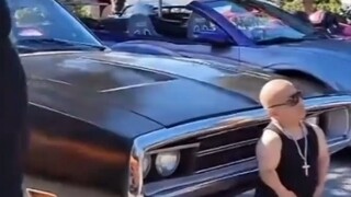 نسخة الهوبيت من فيلم رجل العائلة