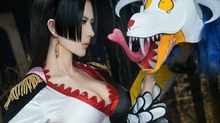 Chương trình giới thiệu quần áo phụ nữ phúc lợi kỷ niệm 10 năm của Xiong Qi Cos Empress Licking Scre