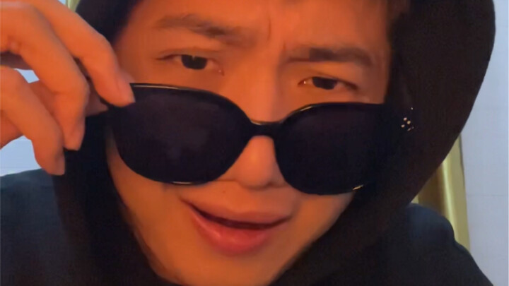 “Vốn dĩ hôm nay dương rồi còn bực mình”