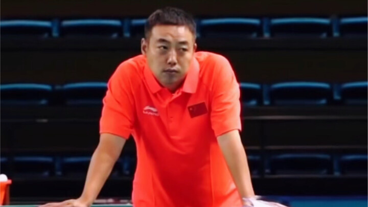 The most helpless coach in the world—He only wanted to bring glory to his country, but was forced ou
