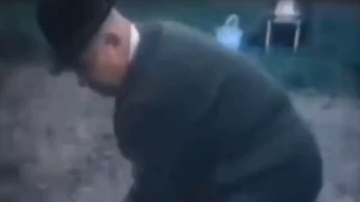 勋宗上台后 遭软禁的穗宗种玉米罕见视频 1964年 cppp