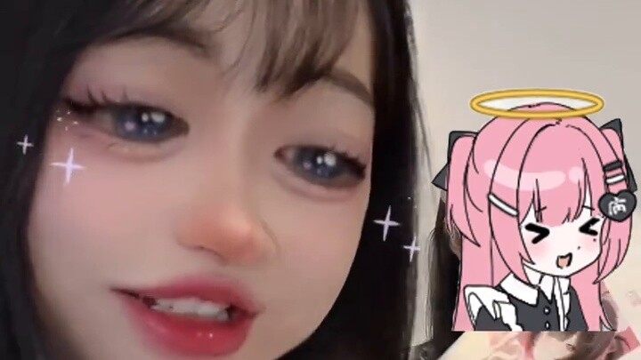 رسام يرسم نفسه!؟