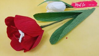 Làm hoa tulip bằng giấy nhún đơn giản và đẹp giống hoa thật