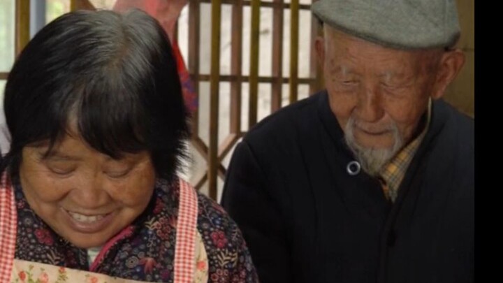 Today, my mother-in-law made shredded lemon chicken at home—so tangy and refreshing! Did you all lea