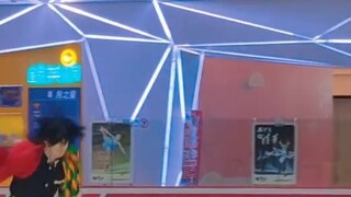 Ya Tuhan! Giyuu Tomioka benar-benar meluncur dengan gerakan kaki Onmyoji Yuzuru Hanyu di atas es!