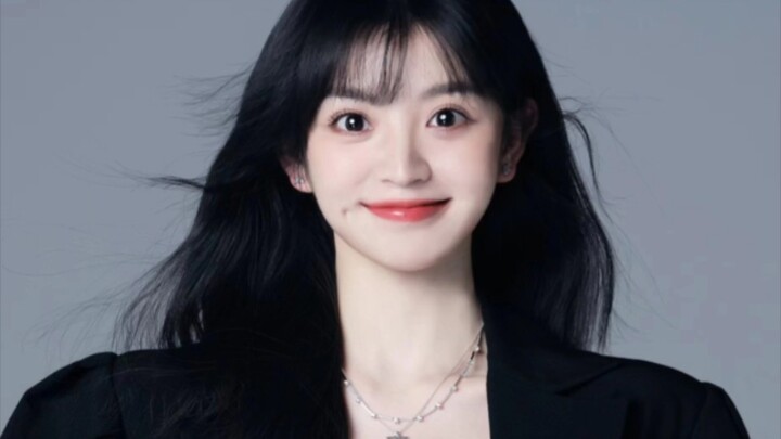 Đôi mắt to như vậy thì có gì mà phiền chứ?? Cái sự ngọt ngào chết tiệt này, nếu các bạn không rung đ