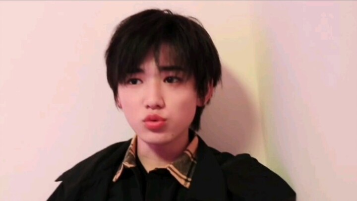 【سونغ يا شوان】 هذا المقطع لطيف جدًا! أنا مغرم جدًا، إنه لطيف جدًا، يا إلهي!