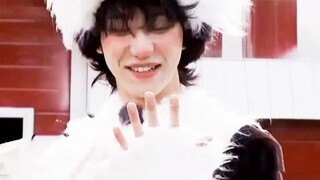 救命！本来就很娇了还要涂腮红狗狗装这是要萌死谁啊！