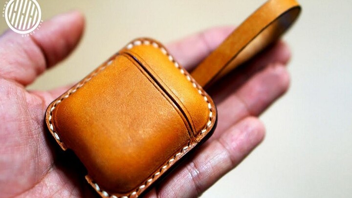 [DIY]Tukang sepatu populer ini mengajarimu membuat tas kulit headphone
