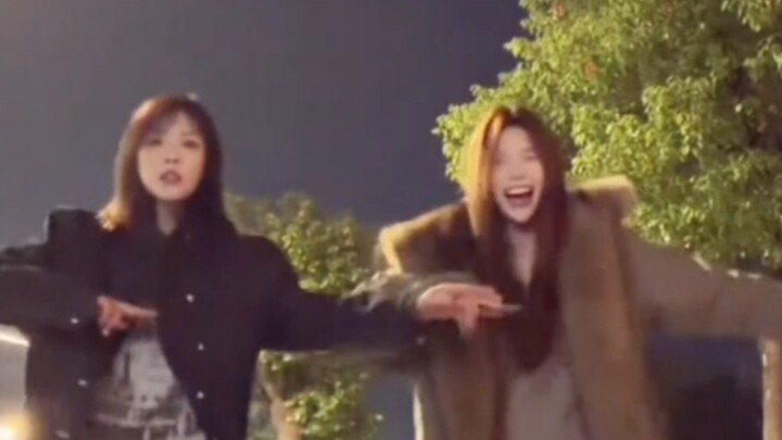 Netizen tidak berkomentar, hanya terus-menerus membagikan ulang.