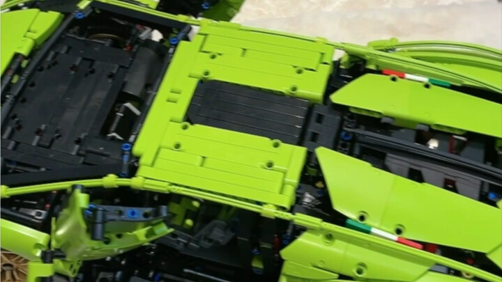 I finally finished building the Lamborghini I made for my boyfriend!!