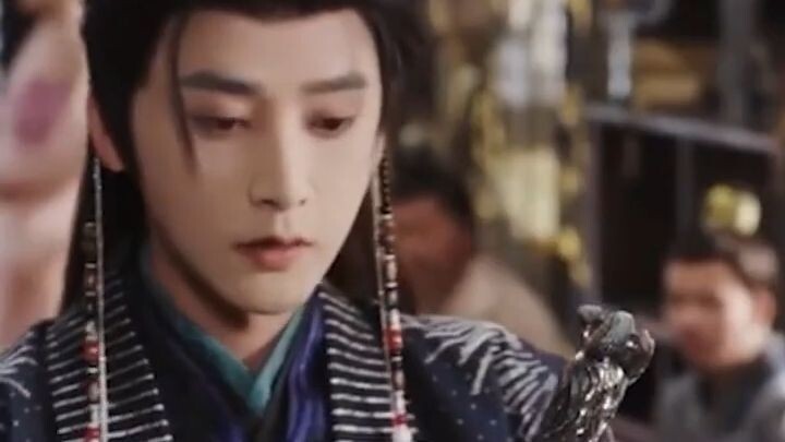 เจ้าชายในโลกเสมือนจริงซ่อนพลังที่แท้จริงของเขาไว้