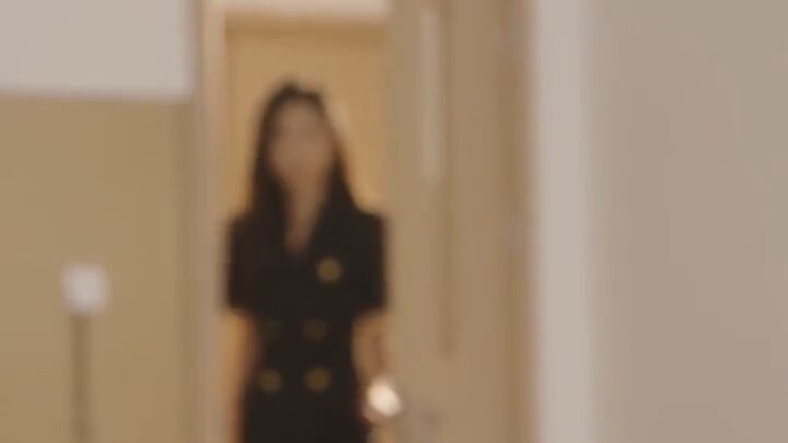 After Rebirth, I Helped the Goddess Reach the Pinnacle of Life (重生后，我资助女神走向人生巅峰)