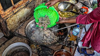 MESKIPUN WARUNGNYA SEMPIT LAHAN TERBATAS || TAPI TAK PERNAH GAGAL SOAL URUSAN RASA