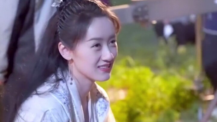 戏里的沈大人一本正经，片场的沈大人可皮得很呢~