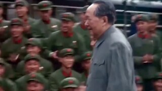 待到山花烂漫时，她在丛中笑.