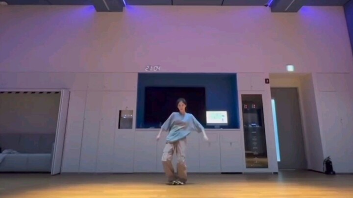 【KyuJin – Trương Quy Trân】Nhảy quá xuất sắc, được thầy cô khen ngợi – Tomboy - Destiny Rogers 240430