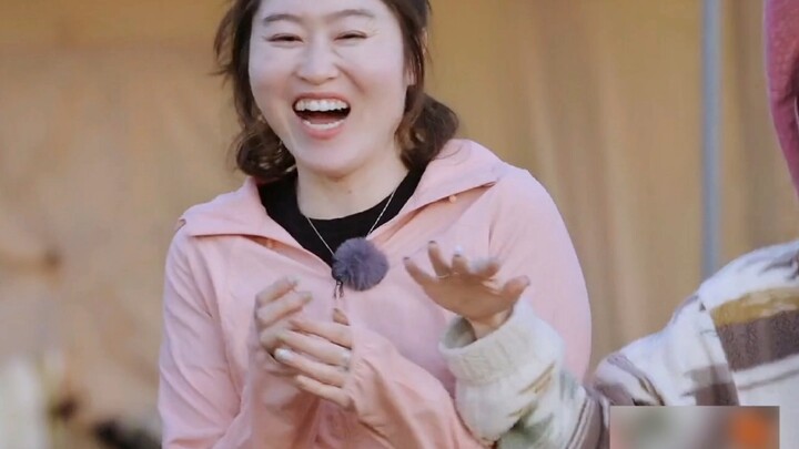 【Mã Quân Nghiên】Hóa ra anh Mã thích kiểu cô gái ngọt ngào nhỉ, chị Quân Nghiên thật đáng yêu quá!