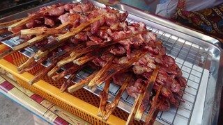 Thailand Street Food เนื้อย่าง หมูย่าง ปลาทอด ย่างร้อนๆ กินกับข้าวเหนียว