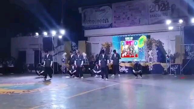 Rize up