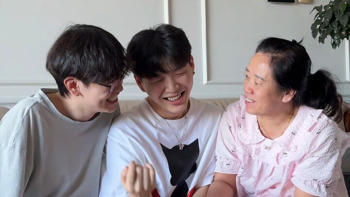 เมื่อเพื่อนสนิทกับแม่ตัวเอง