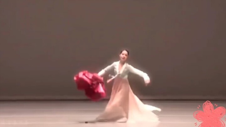 มือไม้และท่าเต้นเครน การเต้นรำแบบเกาหลีสวยงามและเท่มาก ✨ #เต้นรำ#เต้นรำ#solodance