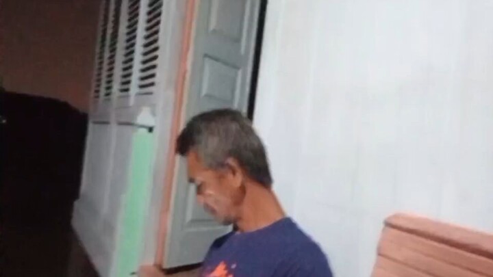 meningkatkan kebahagiaan dalam menikmati lagu 🤣