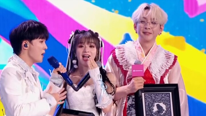 When Shen Shen was asked to sing Big Fish, Xiao Mei's reaction was just like me!!!