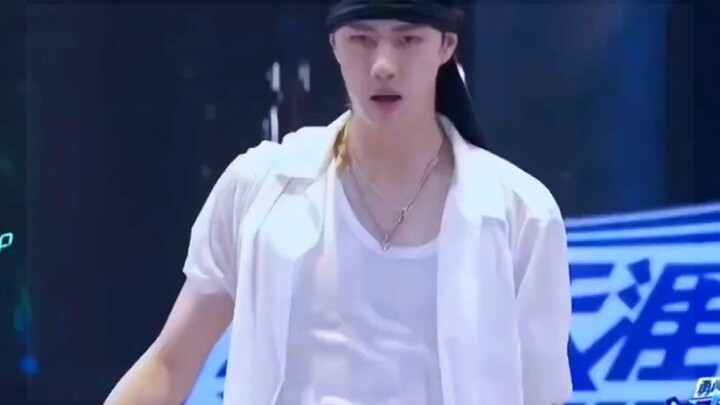 Vũ đạo của Vương Nhất Bác bùng nổ hoàn toàn: Sự giao thoa tột độ giữa bản năng hoang dã và sức hút đ