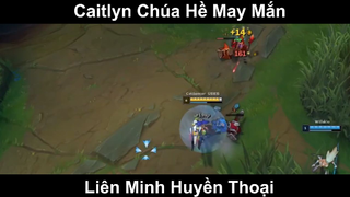 Caitlyn Chúa Hề May Mắn
