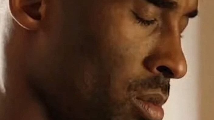 Kobe Menertibkan Edukasi dengan Kekerasan