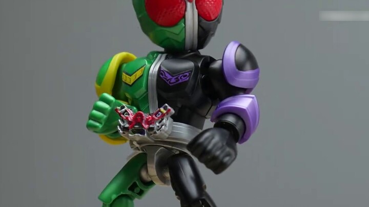 It's too much! It's bigger than a thumb... a brand new human form of Kamen Rider... I want to play i