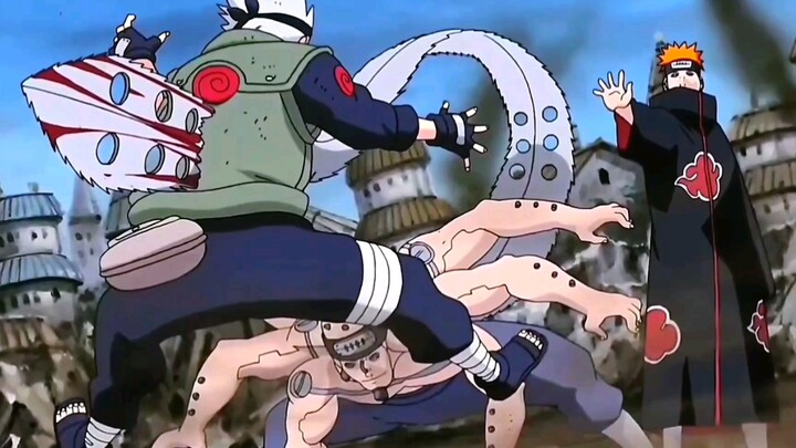 Kakashi lần đầu tiên sử dụng thuật thoát sét sấm sét cấp A.