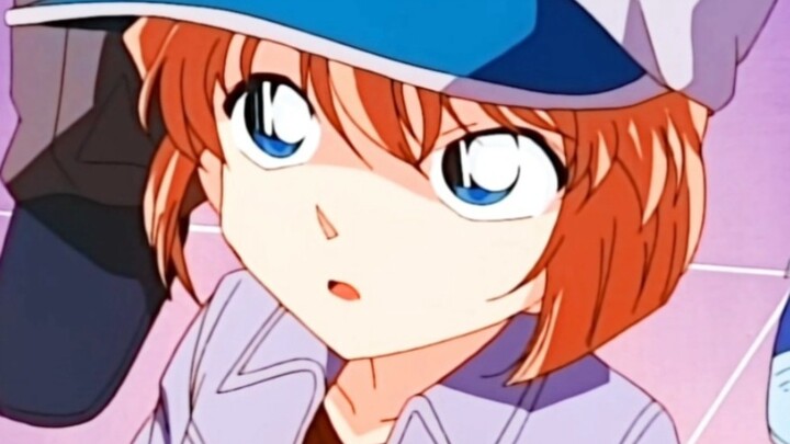 Even wearing such a tacky hat, she is still a very cute girl