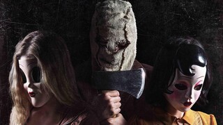 Monster dalam "The Cabin in the Woods" berasal dari film horor "The Stranger". Tiga pembunuh bertope