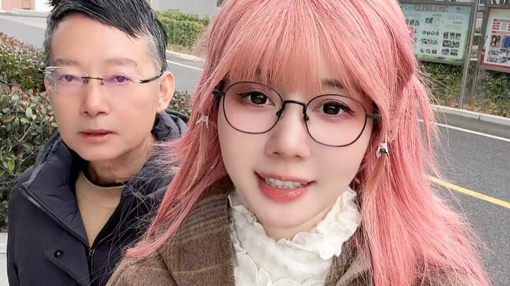 Bạn B ra tay, khiến tôi nợ bố tôi 200 nghìn!