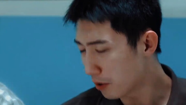 The feeling of relaxation is amazing! Who knows that pat on the leg, it is definitely an "old marrie