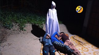 NGAKAK !🇲🇨 PRANK POCONG BANGUNIN SAURR JAM 2 MALAM LUCU