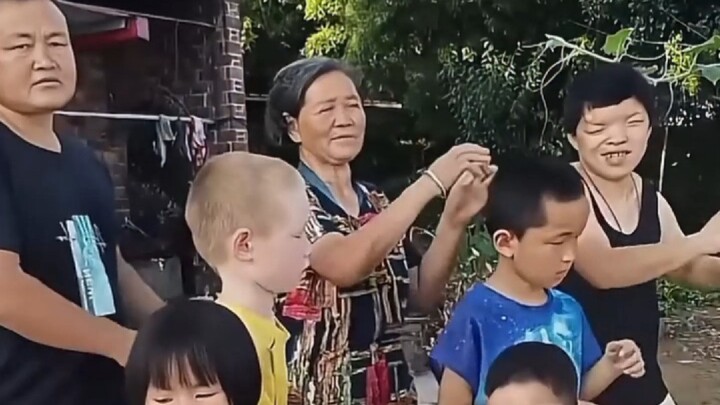 Rural Chengge bro is studying the law of independent combination again