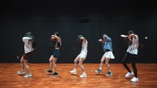 NewJeans (뉴진스) 🐰 - Attention Dance Practice