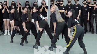 舞团姐姐们的Cardi B 《WAP》翻跳， 东方的美！| 4X4 STUDIO