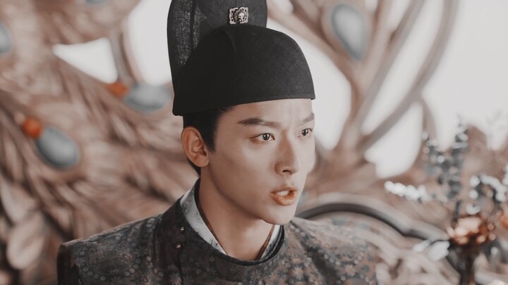 The fourth male lead who emerged from a popular ancient idol drama is devoted to his career througho