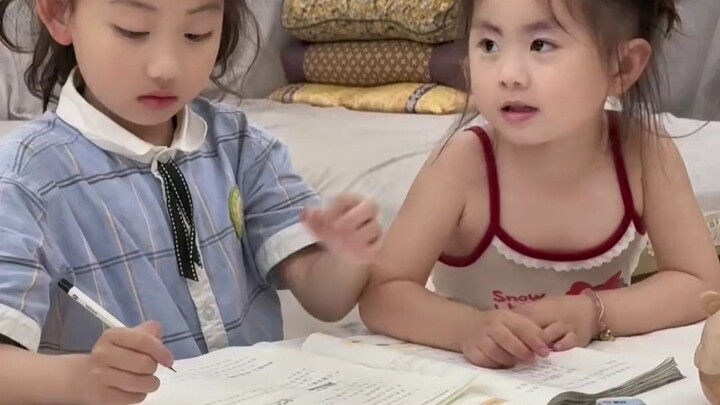 Đây chính là hạnh phúc khi cùng nhau lớn lên nhỉ… #Cuộc sống thường ngày của hai chị em #Cuộc sống c