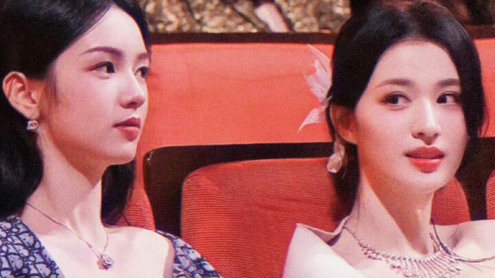 Help, these two 95 flower beauty queens finally appeared in the same frame. Real beauties are not af